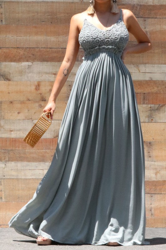 Lacey Backless Maxi Dress M / Sage Lacey Backless Maxi Dress M / Sage