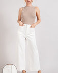 Cropped Wide Leg Jeans with Front Pockets