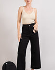 Cropped Wide Leg Jeans with Front Pockets