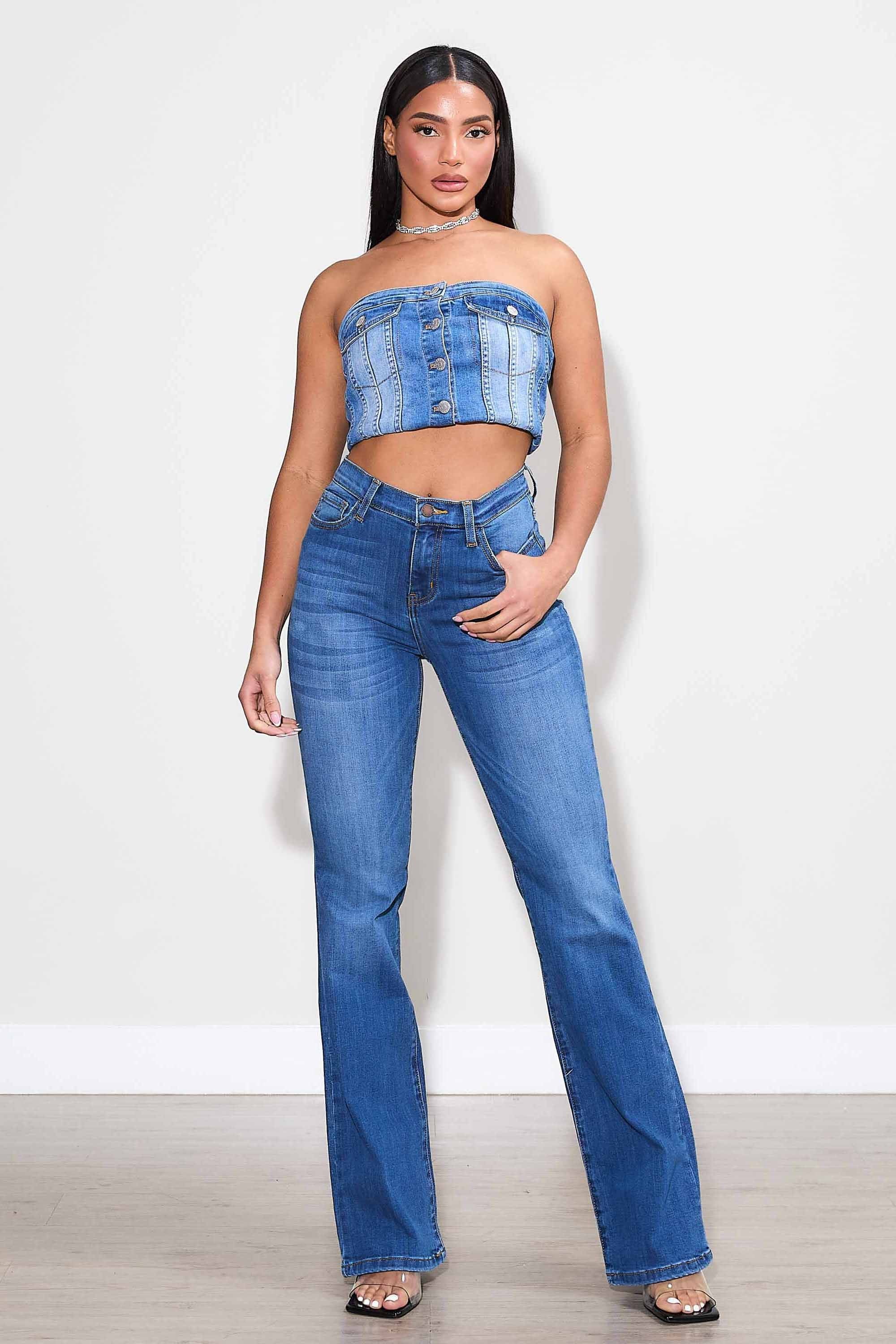 Women&#39;s Mid Rise Bootcut Jeans