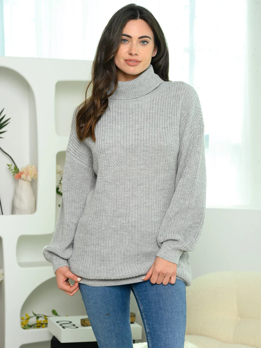Women&#39;s Oversized Turtleneck Sweater